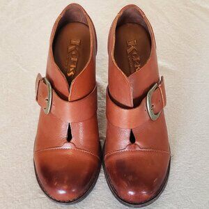 Korks Buckled Heel size 8
